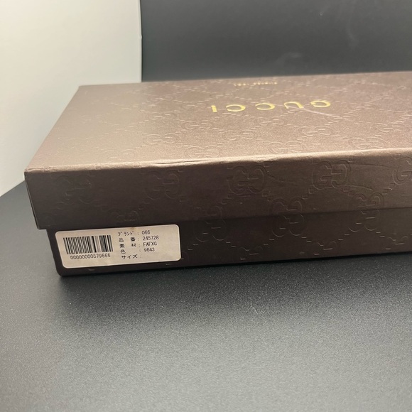 Gucci GG Supreme Canvas Heart Logo Continental Wallet (COA Included) - Picture 8 of 8